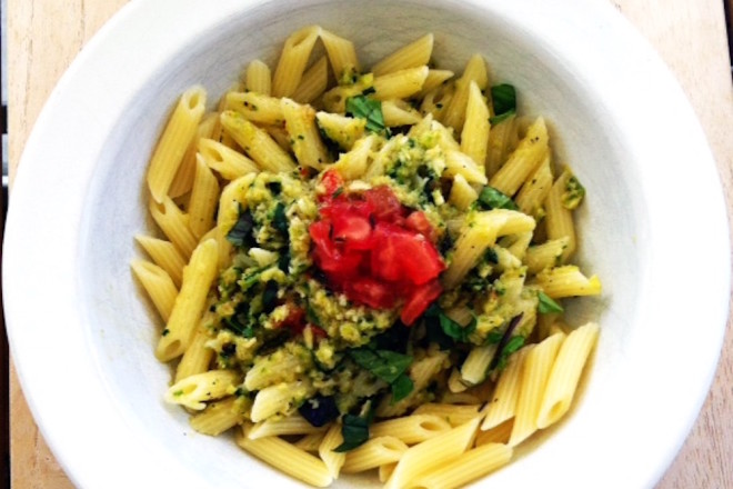 Pastamaniac: Pasta mit Zucchinipesto
