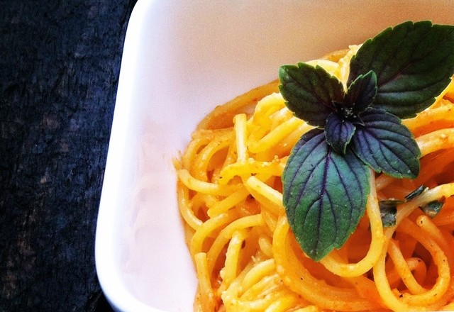 siktwinfood - Pasta mit Pesto aus gerösteten Auberginen und Paprika