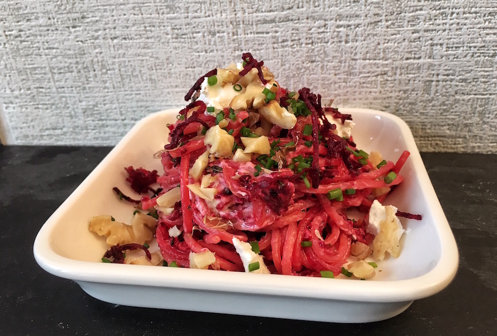 Spaghetti Mit Rote Bete Ziegenkase Und Walnussen Pastamaniac