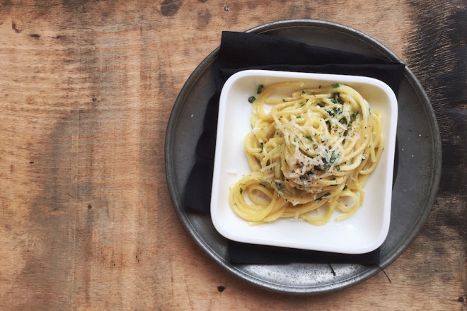 Pastamaniac: Spaghetti mit Zitronen-Basilikum-Sauce