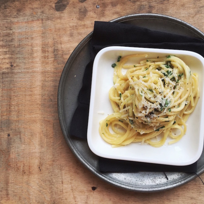 Pastamaniac: Spaghetti mit Zitronen-Basilikum-Sauce