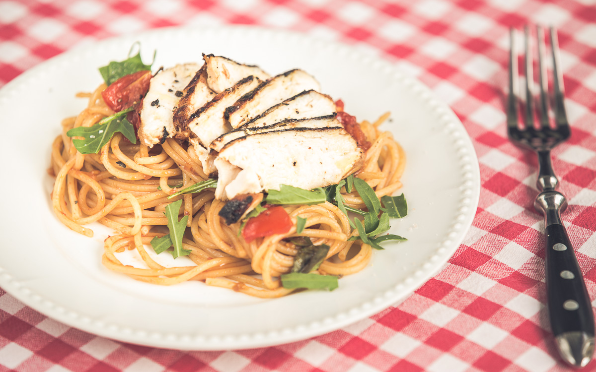 Pastamaniac: Spaghetti mit Balsamico-Hühnchen und Tomaten