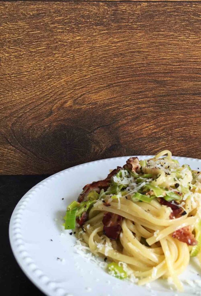 Pastamaniac: Spaghetti Flammkuchen - mit Lauch und Pancetta