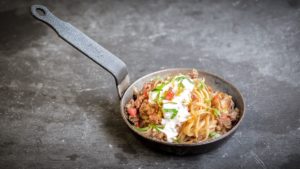 Pastamaniac: Türkische Pasta – Spaghetti mit Hackfleisch-Joghurt-Sauce