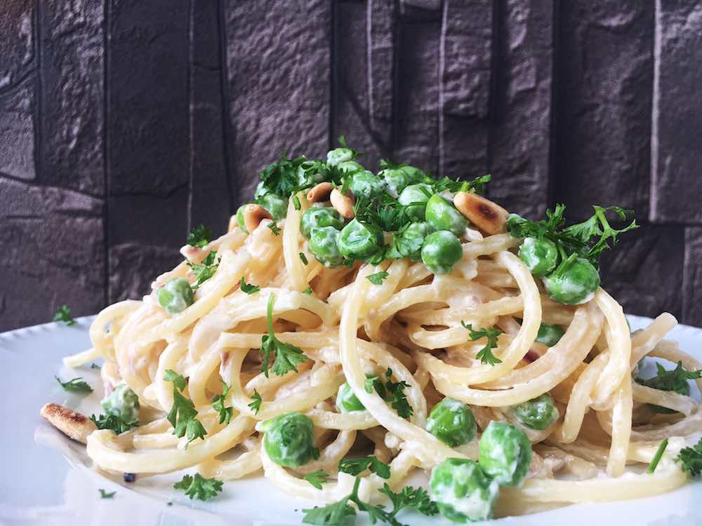 Sturmpasta Burglind: Nudeln mit Erbsen, Chili und Zitrone | PASTAMANIAC